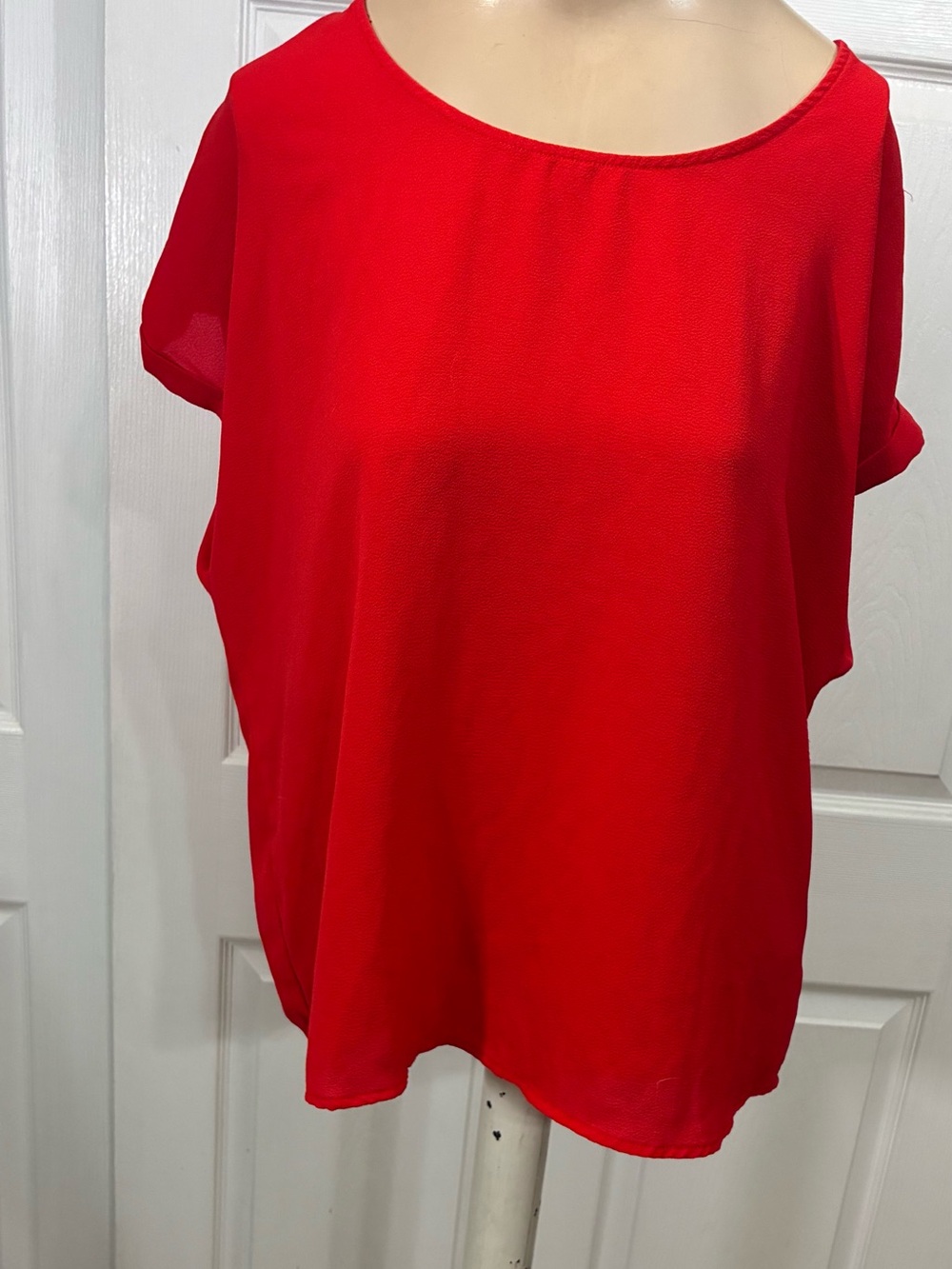 Women's Red Short-Sleeve Blouse